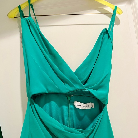 Green fame and partners dress - Picture 3 of 5